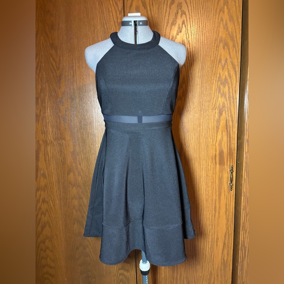 Emerald Sundae Chic Black Strapless Dress with lace on back - Size 9 - Picture 1 of 11